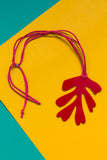 Collar alga roja