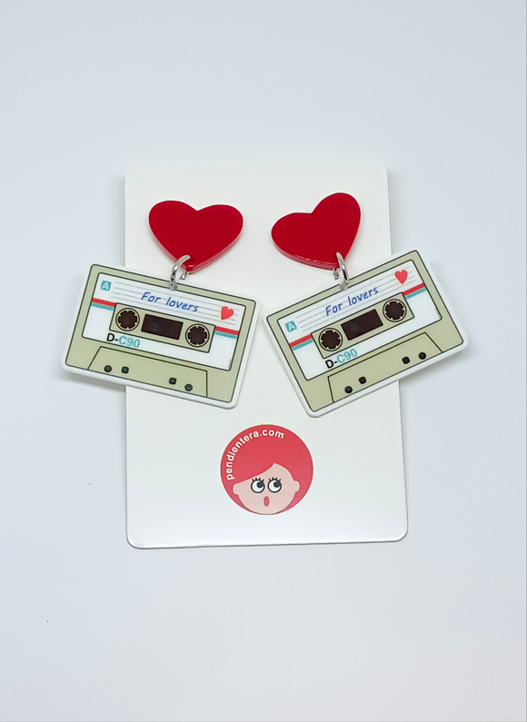 Pendientes Cassettes corazones rojos