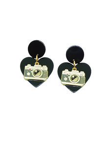 Pendientes Cámaras de fotos y corazones