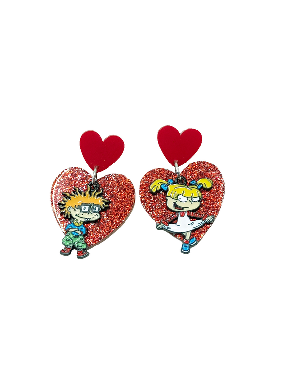 Pendientes Carlitos, Angélica y corazón