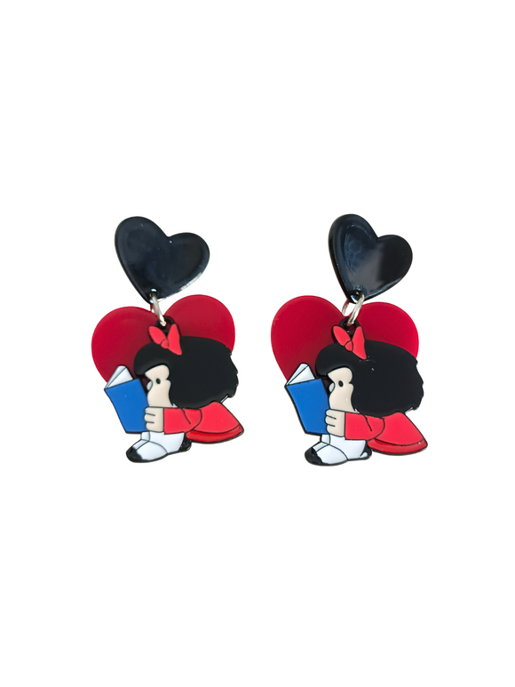 Pendientes Mafalda leyendo y corazones