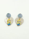 Pendientes Minion y corazón glitter