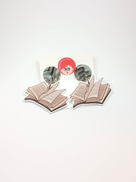 Pendientes Libros abiertos