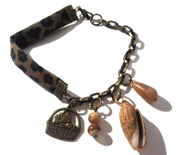 Bracelet with Leopard Cat fabric